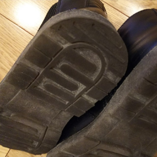 HANG TEN(ハンテン)のHANGTEN サイドゴアブーツ 22センチ キッズ/ベビー/マタニティのキッズ靴/シューズ(15cm~)(ブーツ)の商品写真
