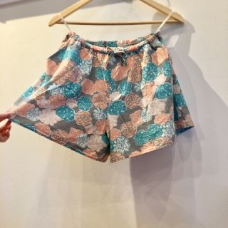 シャンブルドゥシャーム(chambre de charme)の【chambre de charme】花柄ショートパンツ(ショートパンツ)