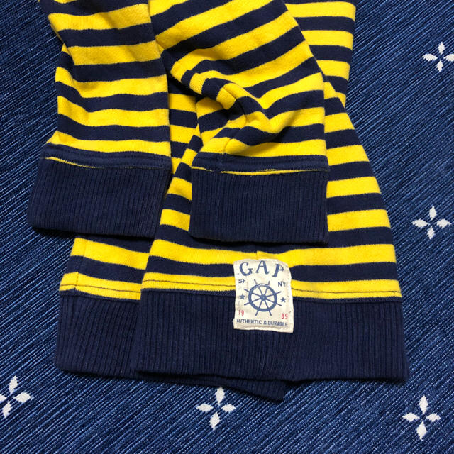 GAP(ギャップ)のGAP ボーダートレーナー 100 キッズ/ベビー/マタニティのキッズ服男の子用(90cm~)(ニット)の商品写真