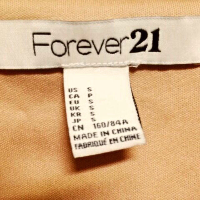 FOREVER 21(フォーエバートゥエンティーワン)のFOREVER21 水玉ワンピース レディースのワンピース(ミニワンピース)の商品写真