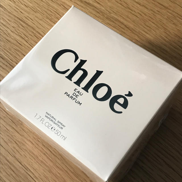 Chloe(クロエ)のクロエ オードパルファム 50ml 新品未開封 コスメ/美容の香水(香水(女性用))の商品写真