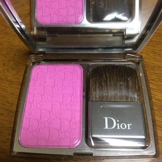 クリスチャンディオール(Christian Dior)の専用 クリスチャンディオール チーク ROSY GLOW 001 未使用(チーク)