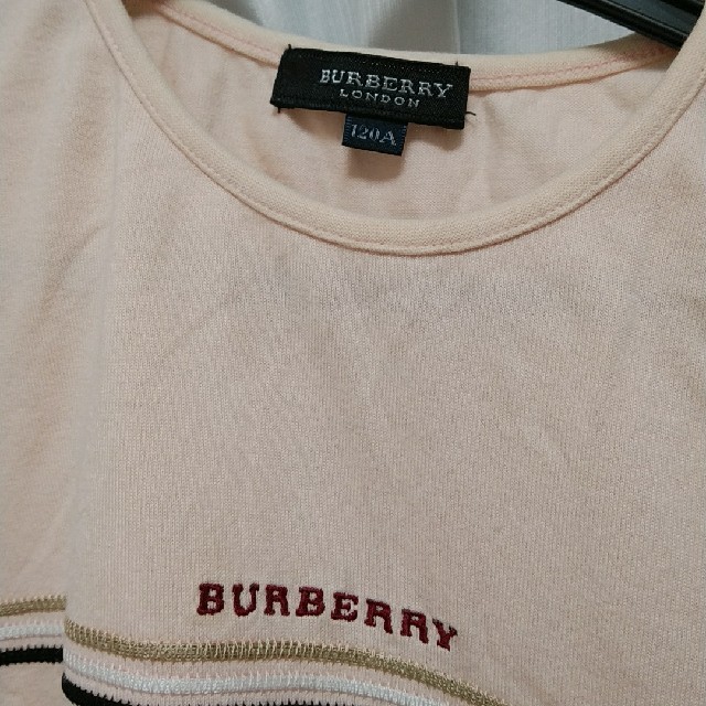 BURBERRY(バーバリー)のBURBERRYトップス120cm キッズ/ベビー/マタニティのキッズ服女の子用(90cm~)(Tシャツ/カットソー)の商品写真