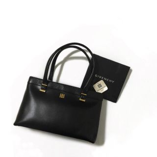 ジバンシィ(GIVENCHY)の未使用♡タグつき♡超美品♡ジバンシー♡リザード♡レザーショルダーバッグ(ショルダーバッグ)