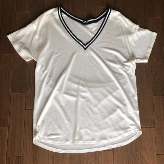 スピックアンドスパン(Spick & Span)の美品！Spick&Span VネックTシャツ(Tシャツ(半袖/袖なし))