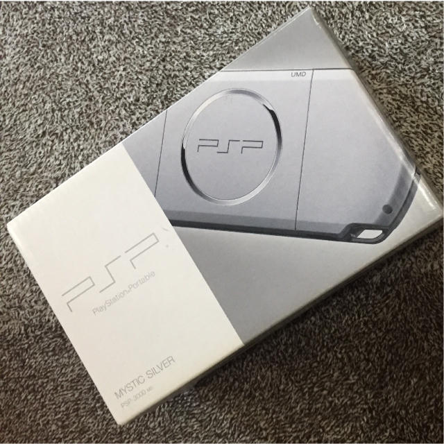 PSP  新品！ミスティックシルバー  PSP -3000携帯用ゲーム機本体