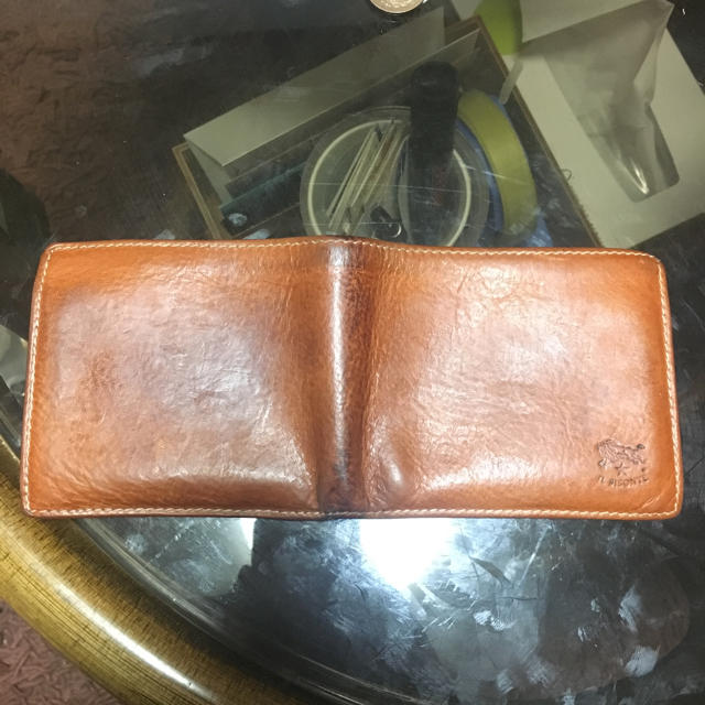 IL BISONTE - 二つ折り財布 ヌメ革 エイジングの通販 by Daikon-yasan IL BISONTE - 二つ折り財布 ヌメ革 エイジングの通販 by Daikon-yasan