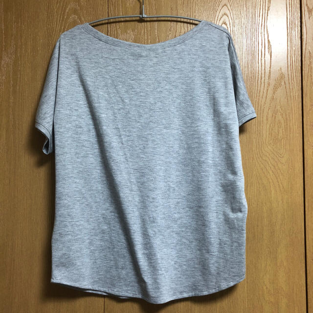 MURUA(ムルーア)の【新品】ジュエル付きカットTOPS レディースのトップス(Tシャツ(半袖/袖なし))の商品写真