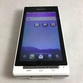 トウシバ(東芝)の送料無料★IS04/TSI04 ホワイト au 中古 スマホ(スマートフォン本体)