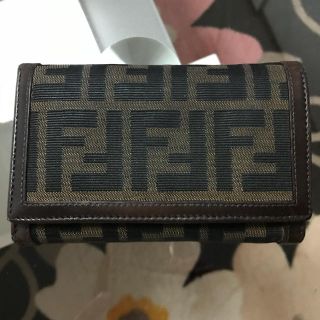 フェンディ(FENDI)の二つ折り財布(財布)