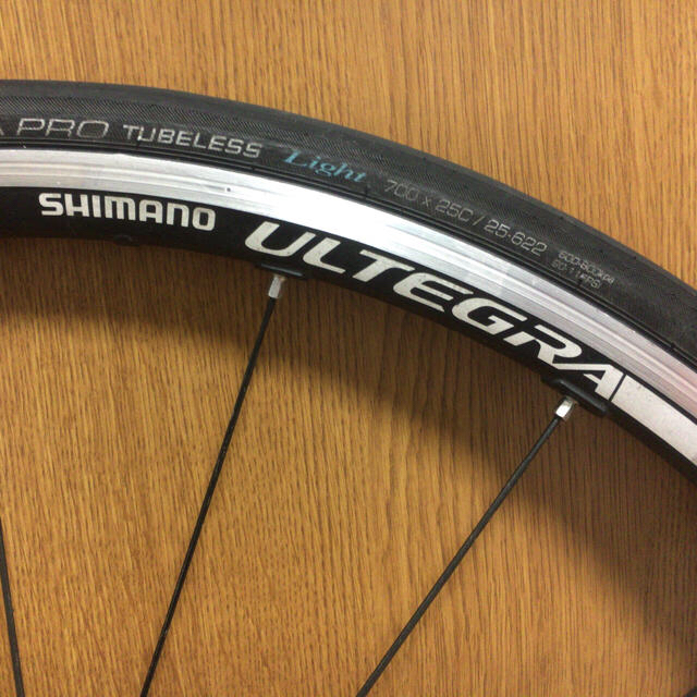 SHIMANO(シマノ)の アルテグラ チューブレス対応 wh-6700 リア 700c スポーツ/アウトドアの自転車(パーツ)の商品写真