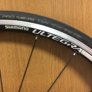 シマノ(SHIMANO)の アルテグラ チューブレス対応 wh-6700 リア 700c(パーツ)