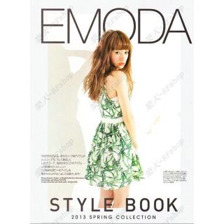 エモダ(EMODA)のEMODA ワンピース（ホワイト）(ミニワンピース)