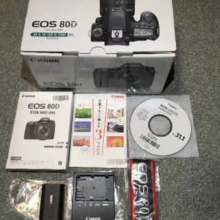 キヤノン(Canon)のeos 80D 18-135usmレンズキット+アクセサリー3点(デジタル一眼)