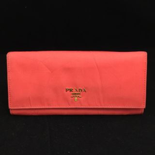 プラダ(PRADA)のプラダ オレンジナイロン 長財布(財布)