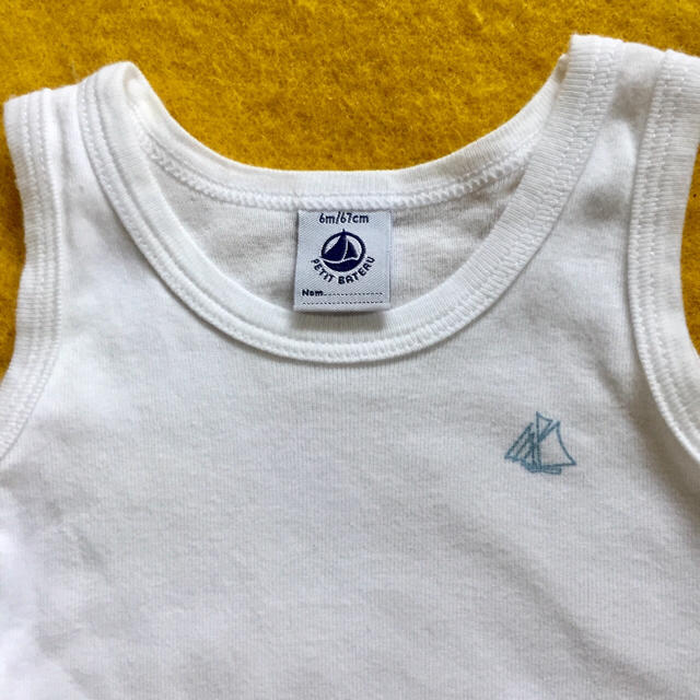 PETIT BATEAU(プチバトー)のプチバトー ロンパース  ノースリーブ 美品 キッズ/ベビー/マタニティのベビー服(~85cm)(ロンパース)の商品写真