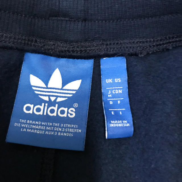 adidas(アディダス)のadidas original アディダス オリジナル ハーフパンツ  メンズのパンツ(ショートパンツ)の商品写真