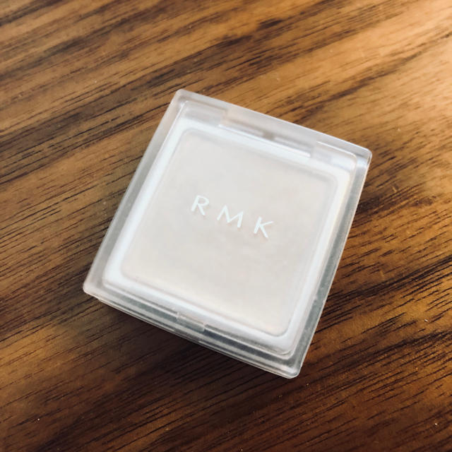 RMK(アールエムケー)のrmk グロージェル ピンク コスメ/美容のベースメイク/化粧品(アイシャドウ)の商品写真