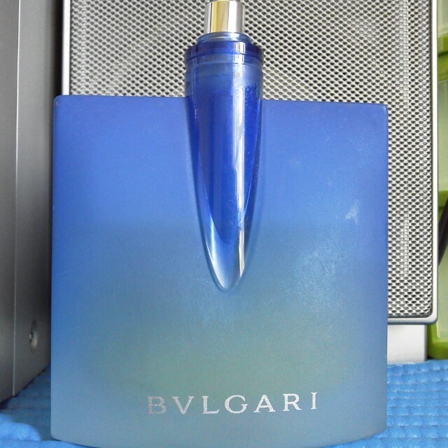 BVLGARI(ブルガリ)のブルガリ アブソリュートブルー コスメ/美容の香水(香水(女性用))の商品写真