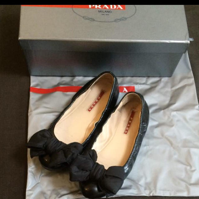 PRADA(プラダ)のぱに様専用 レディースの靴/シューズ(バレエシューズ)の商品写真