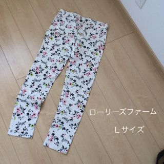 ローリーズファーム(LOWRYS FARM)のローリーズファーム 花柄レギパン Ｌ(スキニーパンツ)