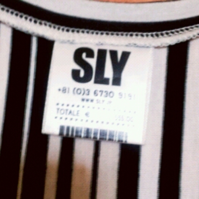 SLY(スライ)のSLY ボーダーストライプTシャツ レディースのトップス(Tシャツ(半袖/袖なし))の商品写真