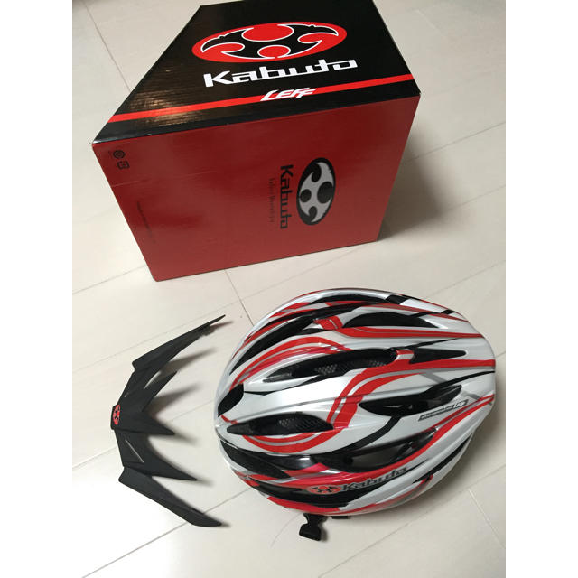 OGK(オージーケー)のOGK KABUTO LEFF ヘルメット  スポーツ/アウトドアの自転車(ウエア)の商品写真