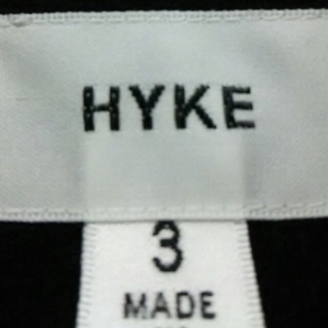 HYKE(ハイク)のHYKE のトレンチコート レディースのジャケット/アウター(トレンチコート)の商品写真