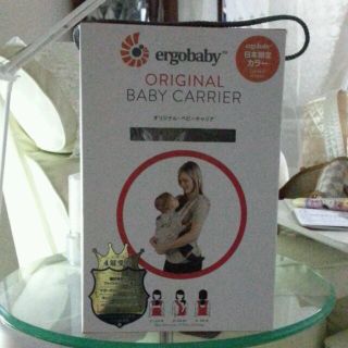 エルゴベビー(Ergobaby)のエルゴ☆ベビ―キャリア 日本限定色♡(その他)