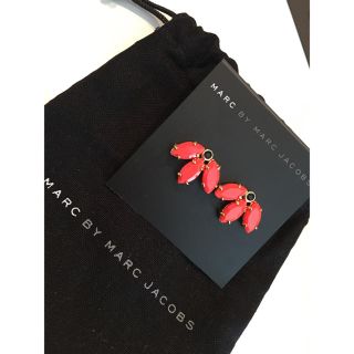 マークバイマークジェイコブス(MARC BY MARC JACOBS)のmarc by marc jacobsピアス (ピアス(両耳用))