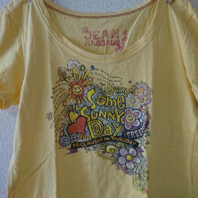 【処分価格】イエロー Tシャツ 古着 レディースのトップス(Tシャツ(半袖/袖なし))の商品写真