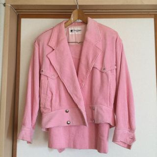 超美品☆クレージュの華やかスーツ˚✧₊⁎❝᷀ົཽ≀ˍ̮ ❝᷀ົཽ⁎⁺˳✧༚