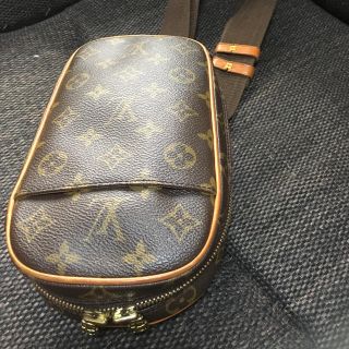 ルイヴィトン(LOUIS VUITTON)のルイヴィトン ガンジュ (ボディバッグ/ウエストポーチ)