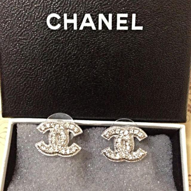 最大61%オフ! 試着のみ♡CHANELココマークピアス superior-quality