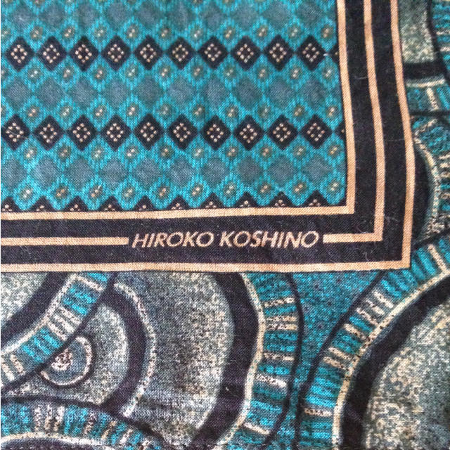 HIROKO KOSHINO(ヒロココシノ)のHIROKO KOSHINO•ハンカチ(1枚) メンズのファッション小物(ハンカチ/ポケットチーフ)の商品写真