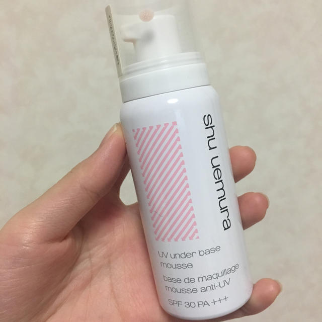 shu uemura(シュウウエムラ)のshu uemura ムースピンク コスメ/美容のベースメイク/化粧品(化粧下地)の商品写真