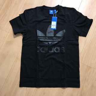 アディダス(adidas)の新品★adidas 黒Tシャツ(Tシャツ/カットソー(半袖/袖なし))