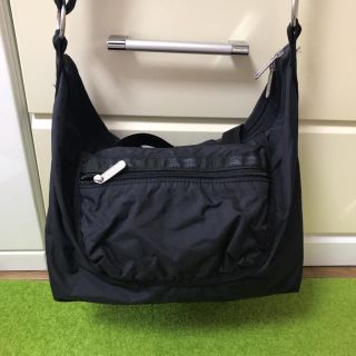 レスポートサック(LeSportsac)のレスポートサック☆レスリー☆黒(ショルダーバッグ)