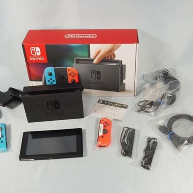 Nintendo Switch(ニンテンドースイッチ)の[送料無料] 任天堂 Switch スイッチ 家庭用ゲーム機 レッドxブルー エンタメ/ホビーのゲームソフト/ゲーム機本体(家庭用ゲーム機本体)の商品写真