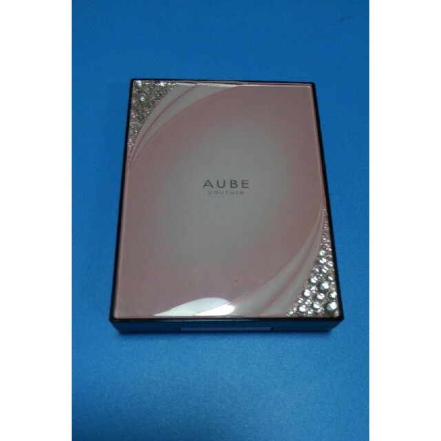 AUBE couture(オーブクチュール)のオーブクチュールブライトアップアイズ533ブラウン系 コスメ/美容のベースメイク/化粧品(アイシャドウ)の商品写真