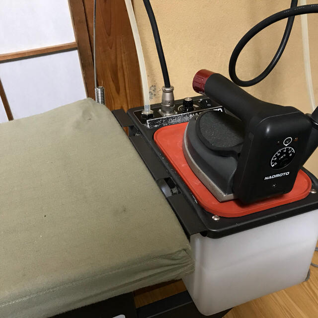 Q ing バキューム付きアイロン ナオモト の通販 by ふわゆるり's Q ing バキューム付きアイロン ナオモト の通販 by ふわゆるり's