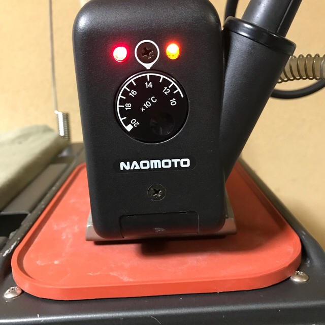 Q ing バキューム付きアイロン ナオモト の通販 by ふわゆるり's Q ing バキューム付きアイロン ナオモト の通販 by ふわゆるり's