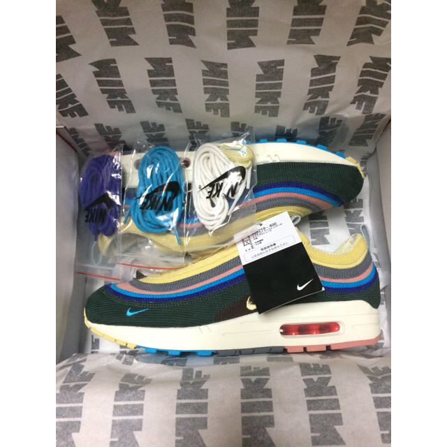 NIKE(ナイキ)のNIKE AIR MAX 1/97 VF SW エアマックス 1/97 メンズの靴/シューズ(スニーカー)の商品写真