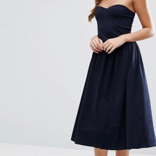 エイソス(asos)のASOS エイソス ミディ  ワンピース ベアトップ ネイビー(ひざ丈ワンピース)