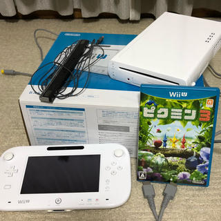 ウィーユー(Wii U)のWii U 本体 ベーシックセット (家庭用ゲーム機本体)