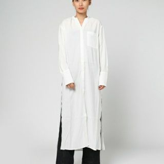 ローズバッド(ROSE BUD)のロングシャツ新品(シャツ/ブラウス(長袖/七分))