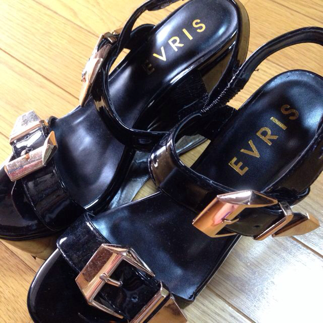 EVRIS(エヴリス)のウェッジサンダル レディースの靴/シューズ(サンダル)の商品写真