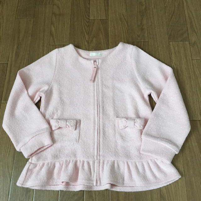 GU(ジーユー)の新品☆GU アウター 110センチ キッズ/ベビー/マタニティのキッズ服女の子用(90cm~)(ジャケット/上着)の商品写真