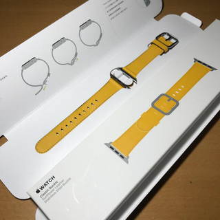 アップルウォッチ(Apple Watch)の美品 Apple Watch 38mm クラシックバックル レザー バンド(その他)
