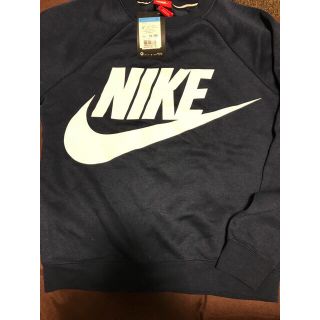 ナイキ(NIKE)のNIKE パーカー(パーカー)